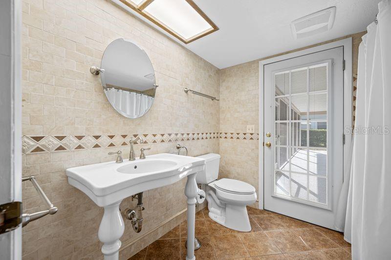 3241 BUCKHORN DR, CLEARWATER, FL, 33761