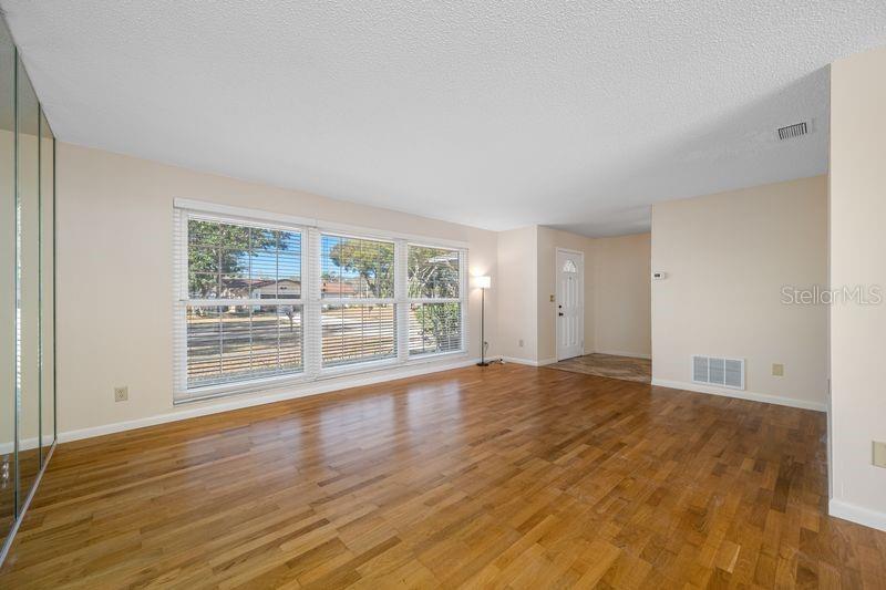 3241 BUCKHORN DR, CLEARWATER, FL, 33761