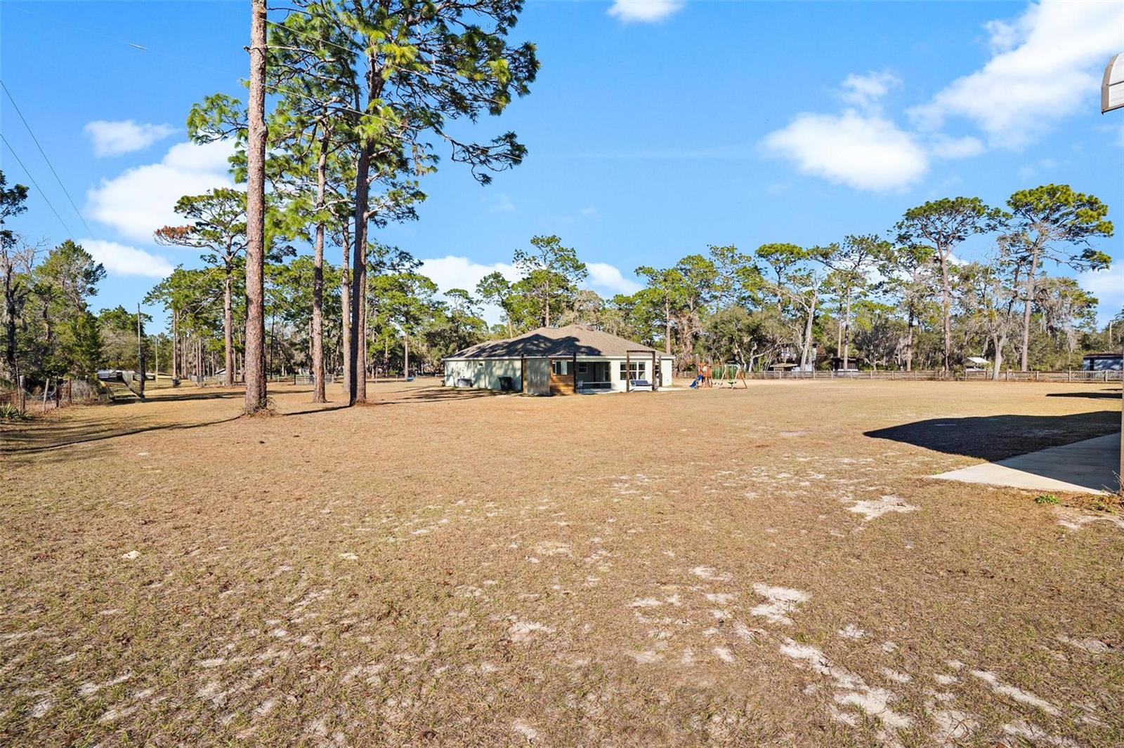 2495 COUNTY ROAD 245D, OXFORD, FL, 34484