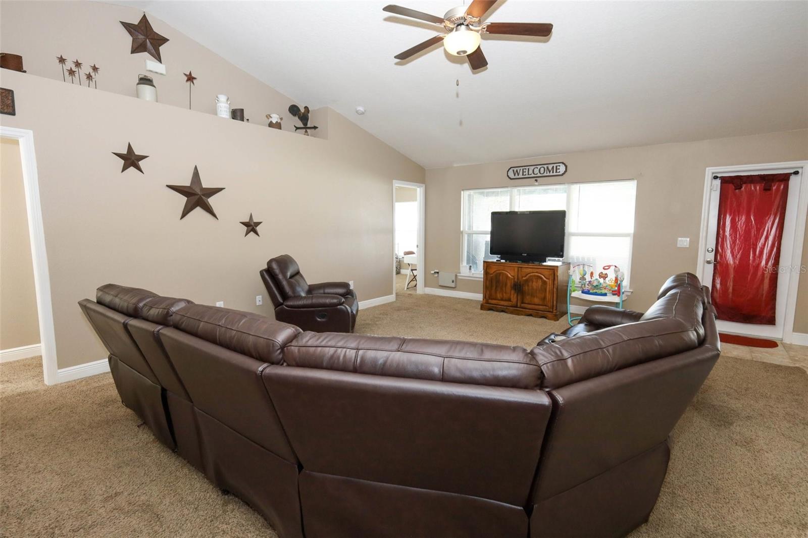 31631 BROADWATER AVE, LEESBURG, FL, 34748