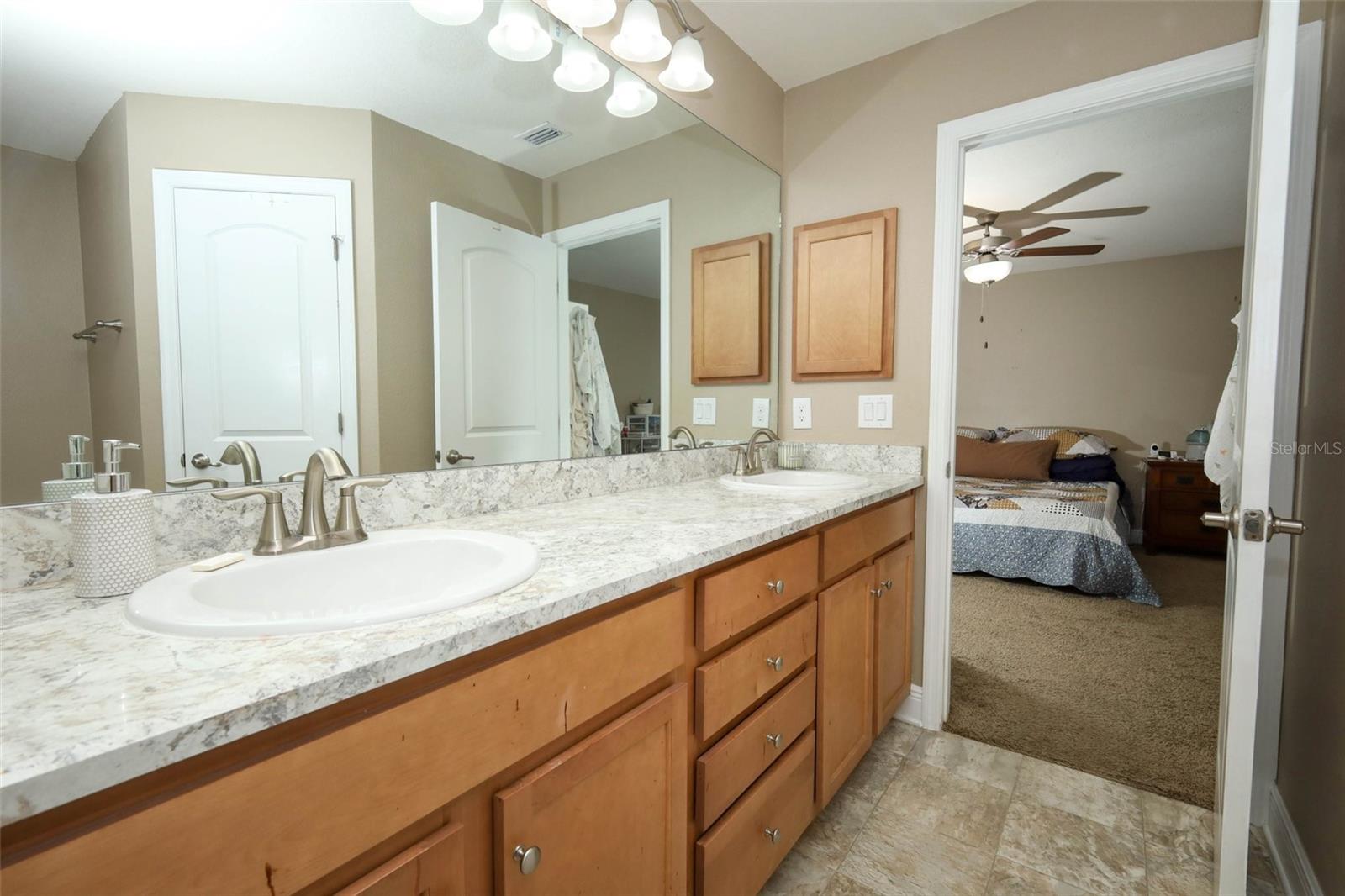 31631 BROADWATER AVE, LEESBURG, FL, 34748