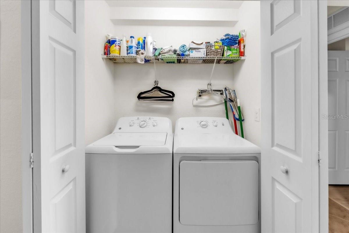 5527 PALMER CIR #203, BRADENTON, FL, 34211