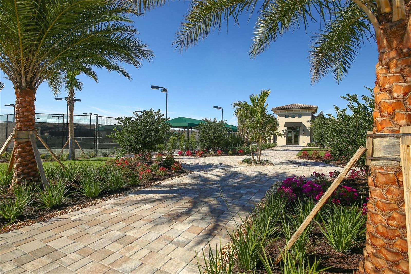 5527 PALMER CIR #203, BRADENTON, FL, 34211