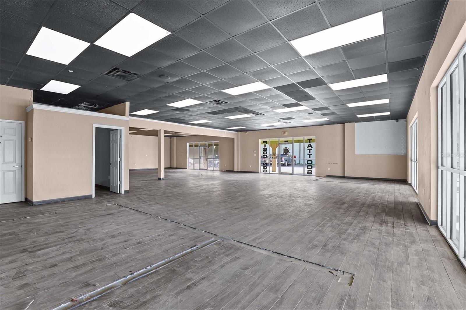 102 PIERCE CHRISTIE DR, VALRICO, FL, 33594