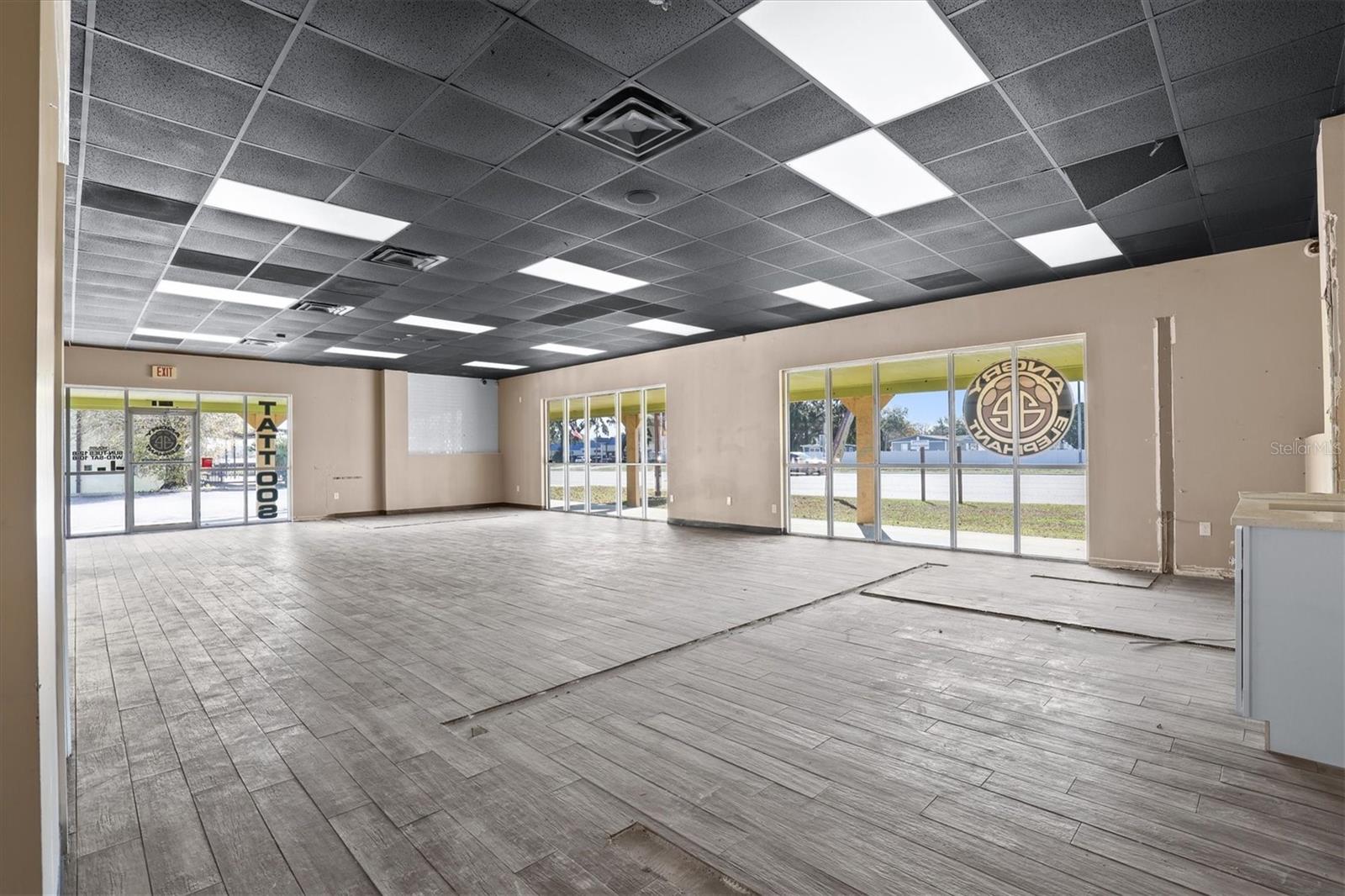 102 PIERCE CHRISTIE DR, VALRICO, FL, 33594