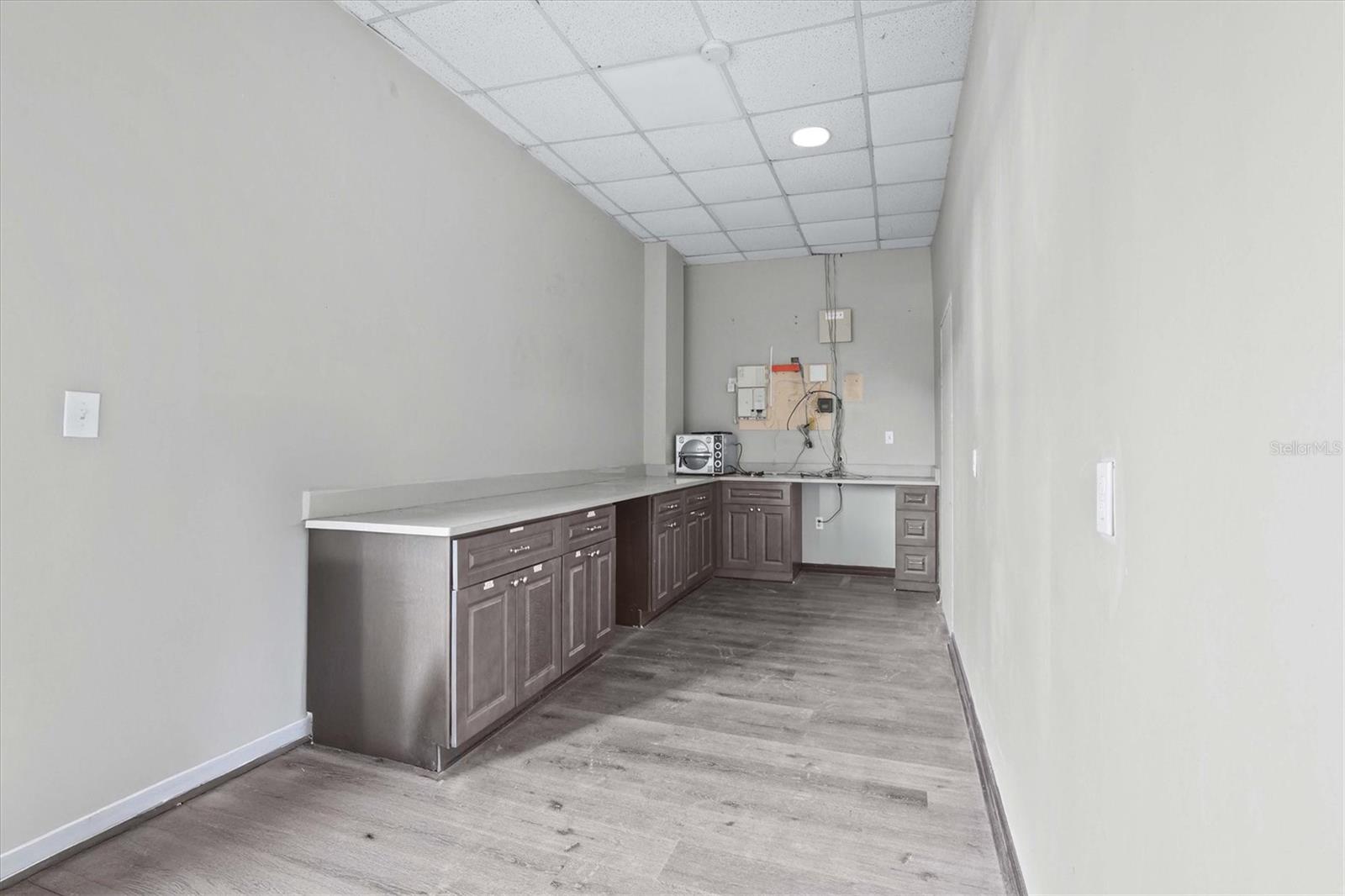 102 PIERCE CHRISTIE DR, VALRICO, FL, 33594