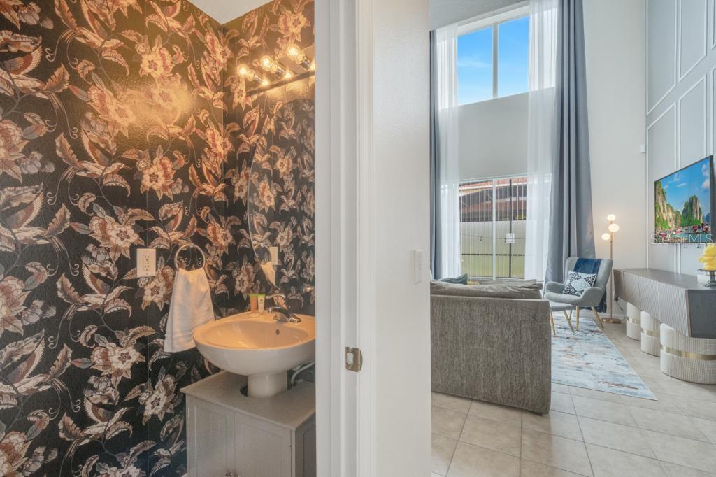 162 CORDOVA AVE, DAVENPORT, FL, 33897