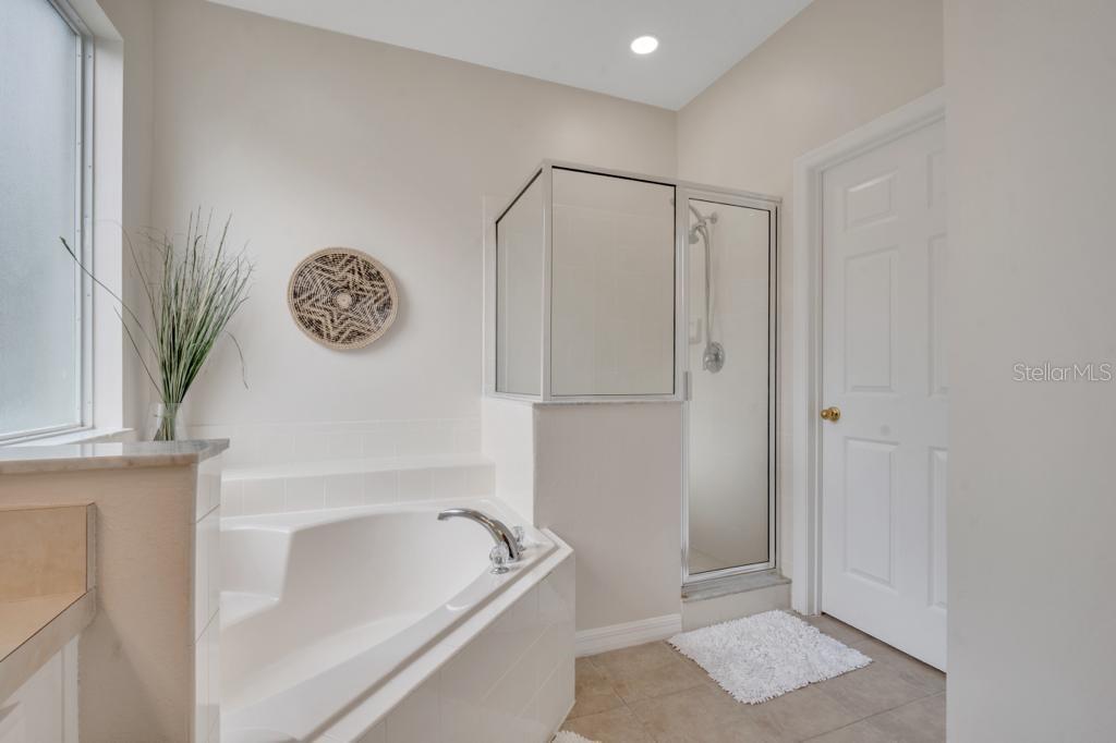 162 CORDOVA AVE, DAVENPORT, FL, 33897