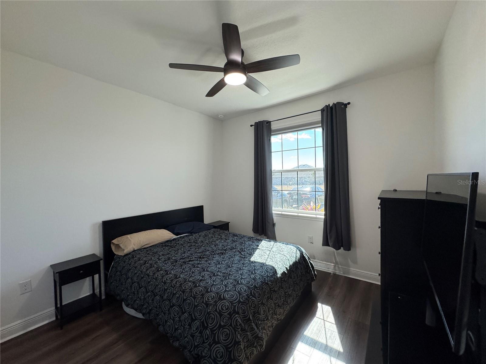 10190 DOLPHIN GULL CIR, THONOTOSASSA, FL, 33592