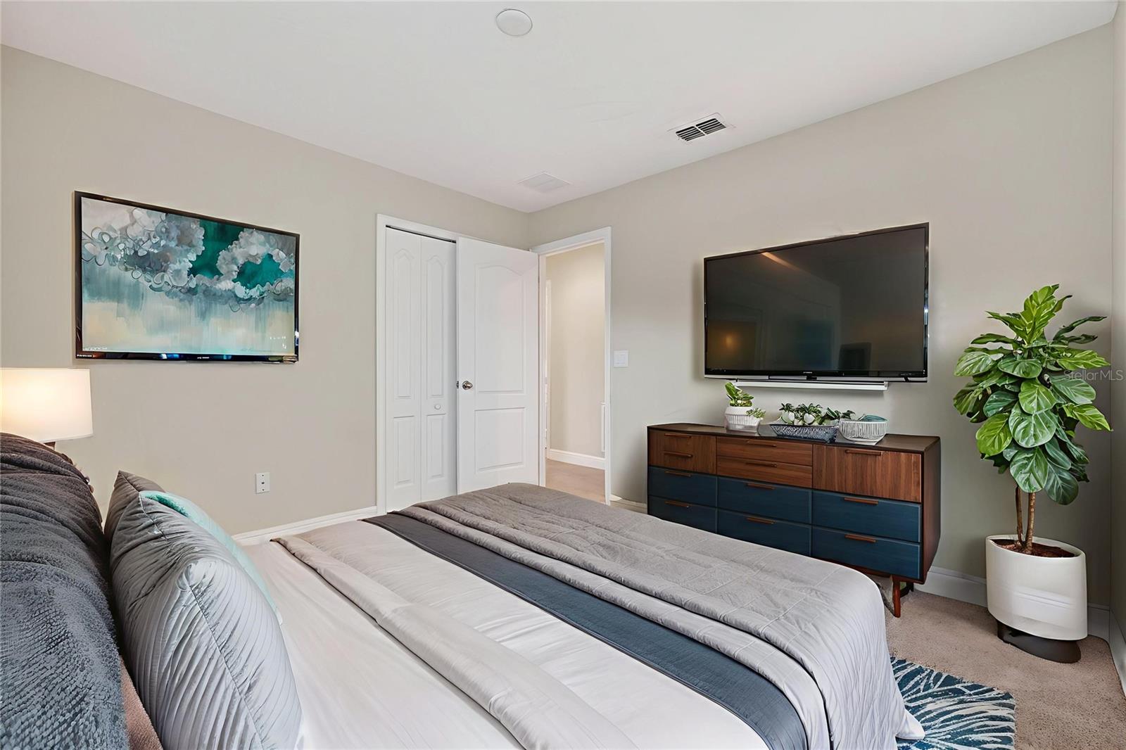 8087 BROOKSVILLE DR, DAVENPORT, FL, 33896