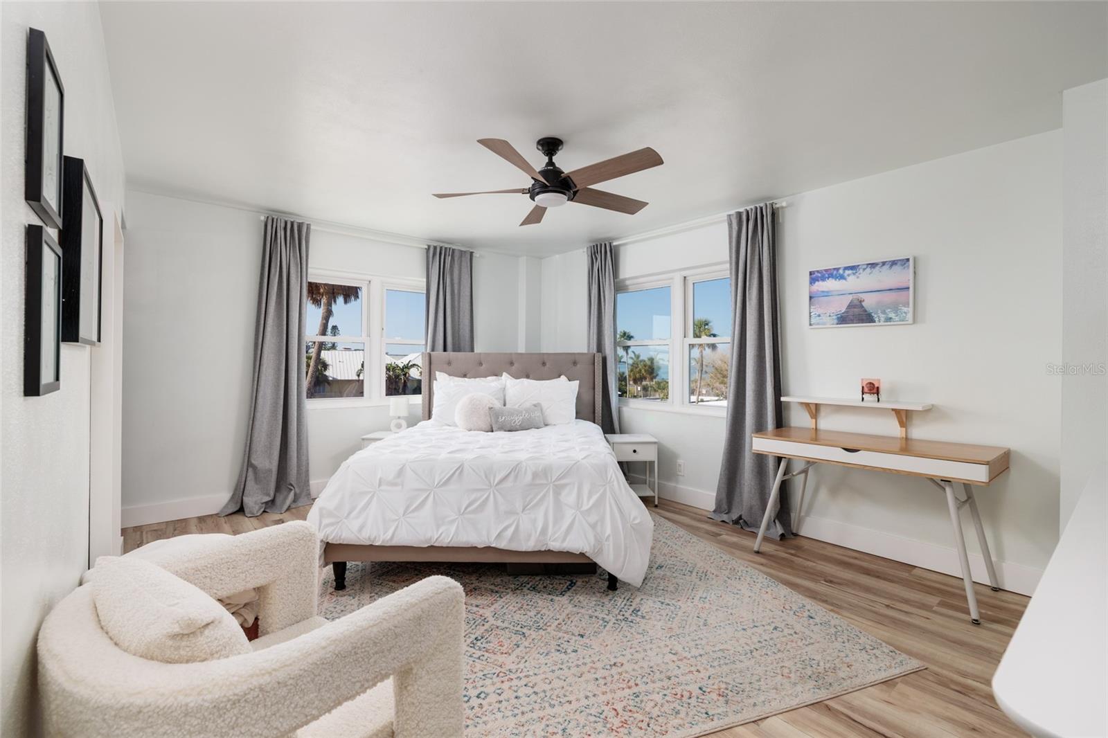 7200 SUNSHINE SKYWAY LN S #3D, ST PETERSBURG, FL, 33711