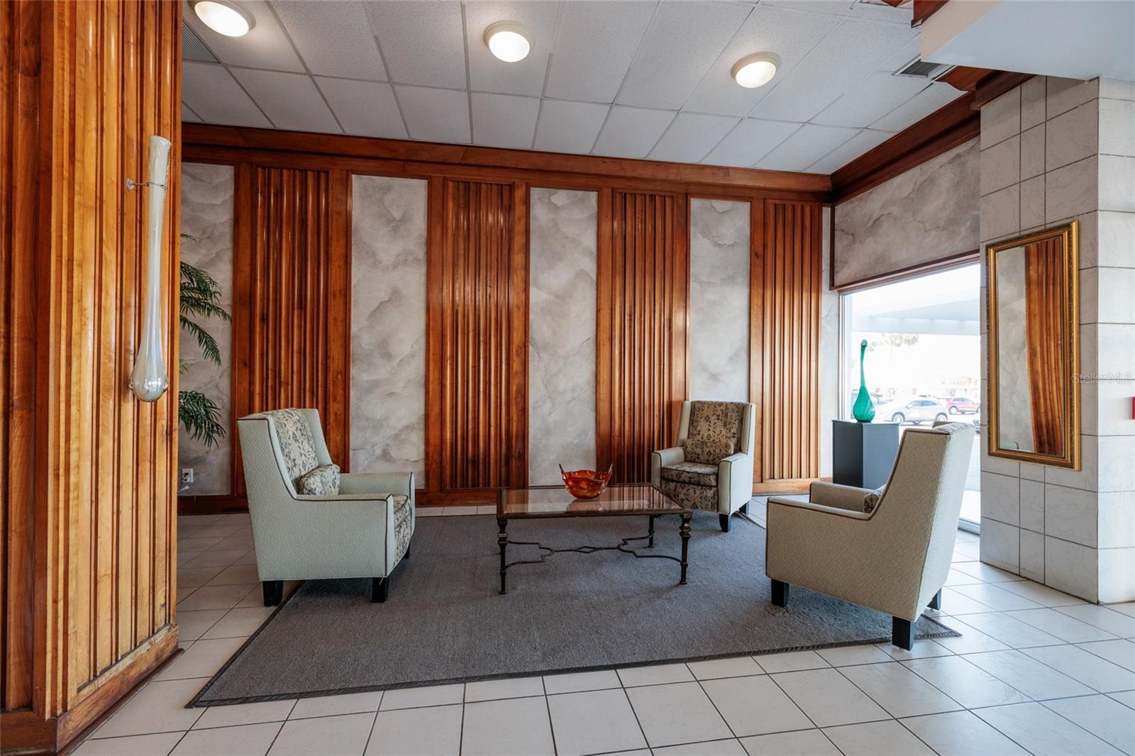 7200 SUNSHINE SKYWAY LN S #3D, ST PETERSBURG, FL, 33711