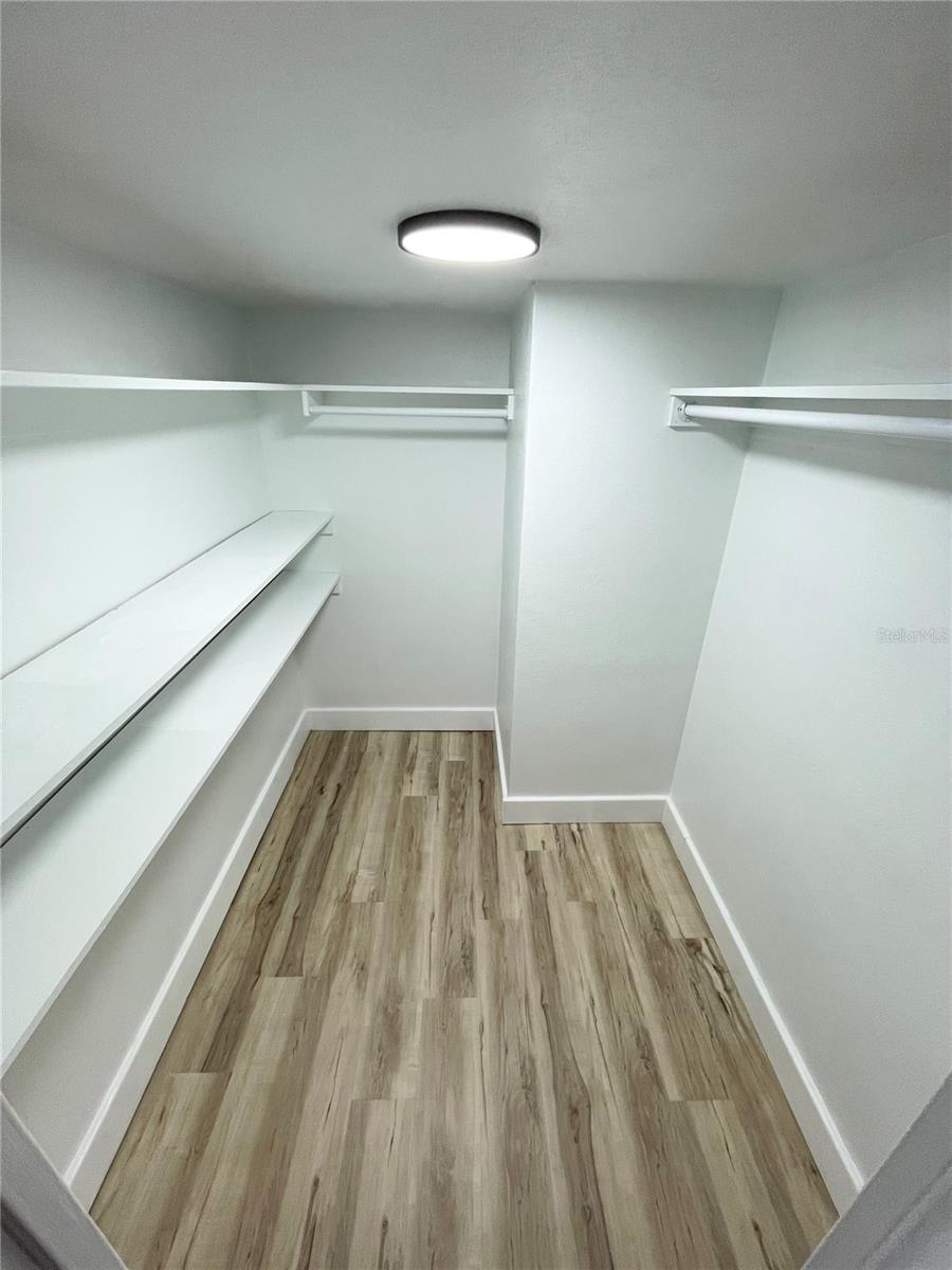 7200 SUNSHINE SKYWAY LN S #3D, ST PETERSBURG, FL, 33711