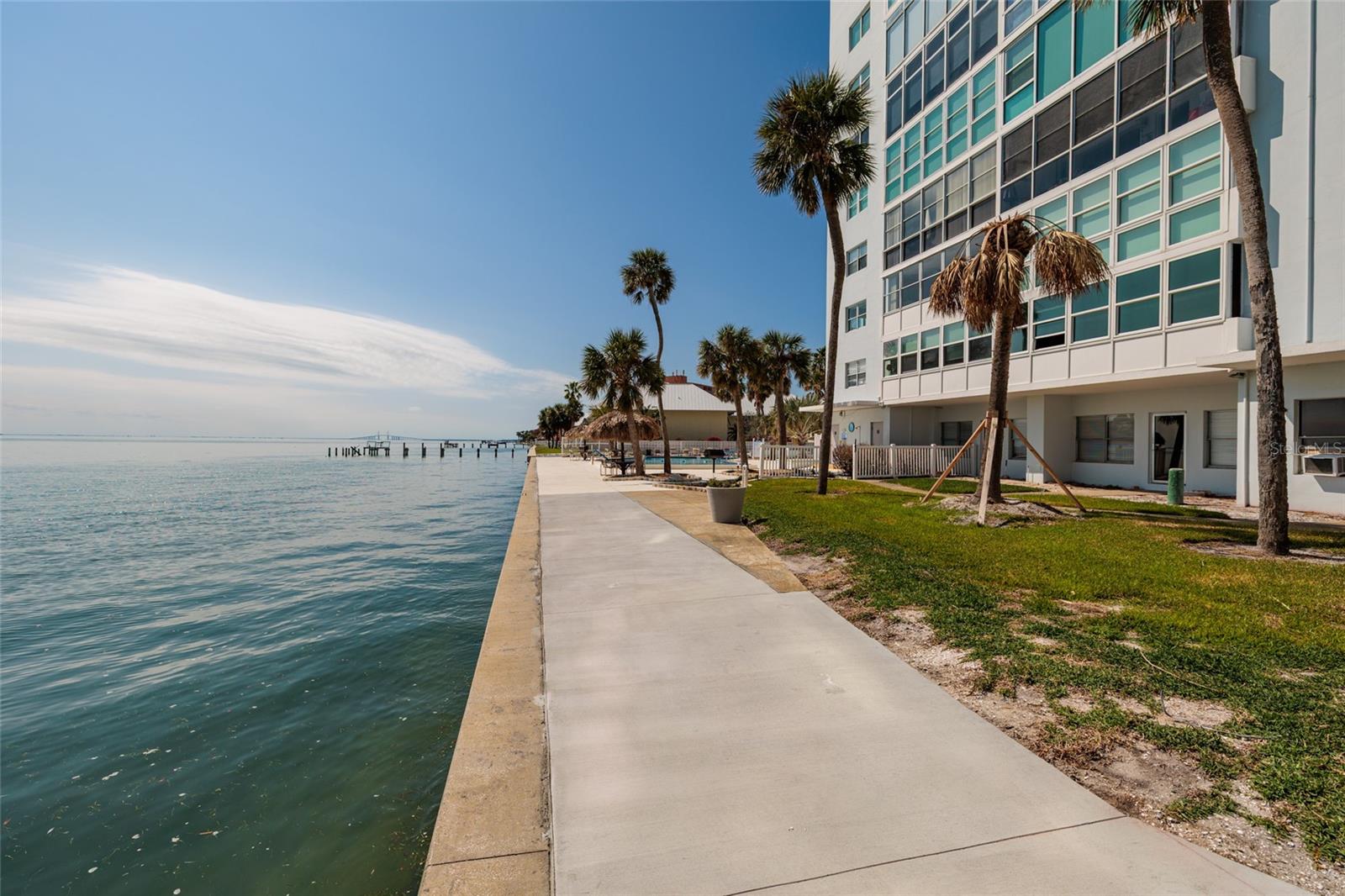 7200 SUNSHINE SKYWAY LN S #3D, ST PETERSBURG, FL, 33711