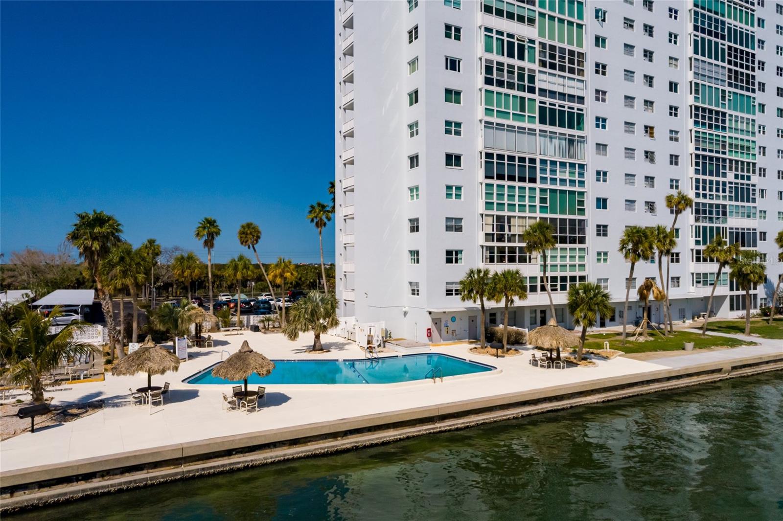 7200 SUNSHINE SKYWAY LN S #3D, ST PETERSBURG, FL, 33711