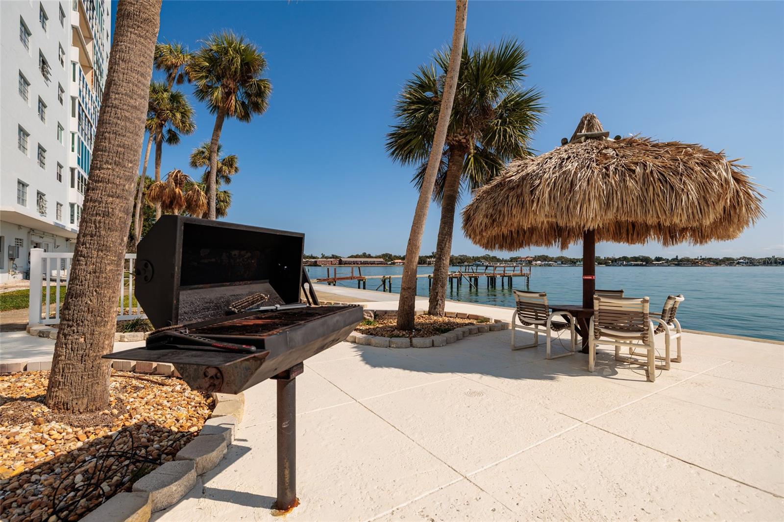 7200 SUNSHINE SKYWAY LN S #3D, ST PETERSBURG, FL, 33711