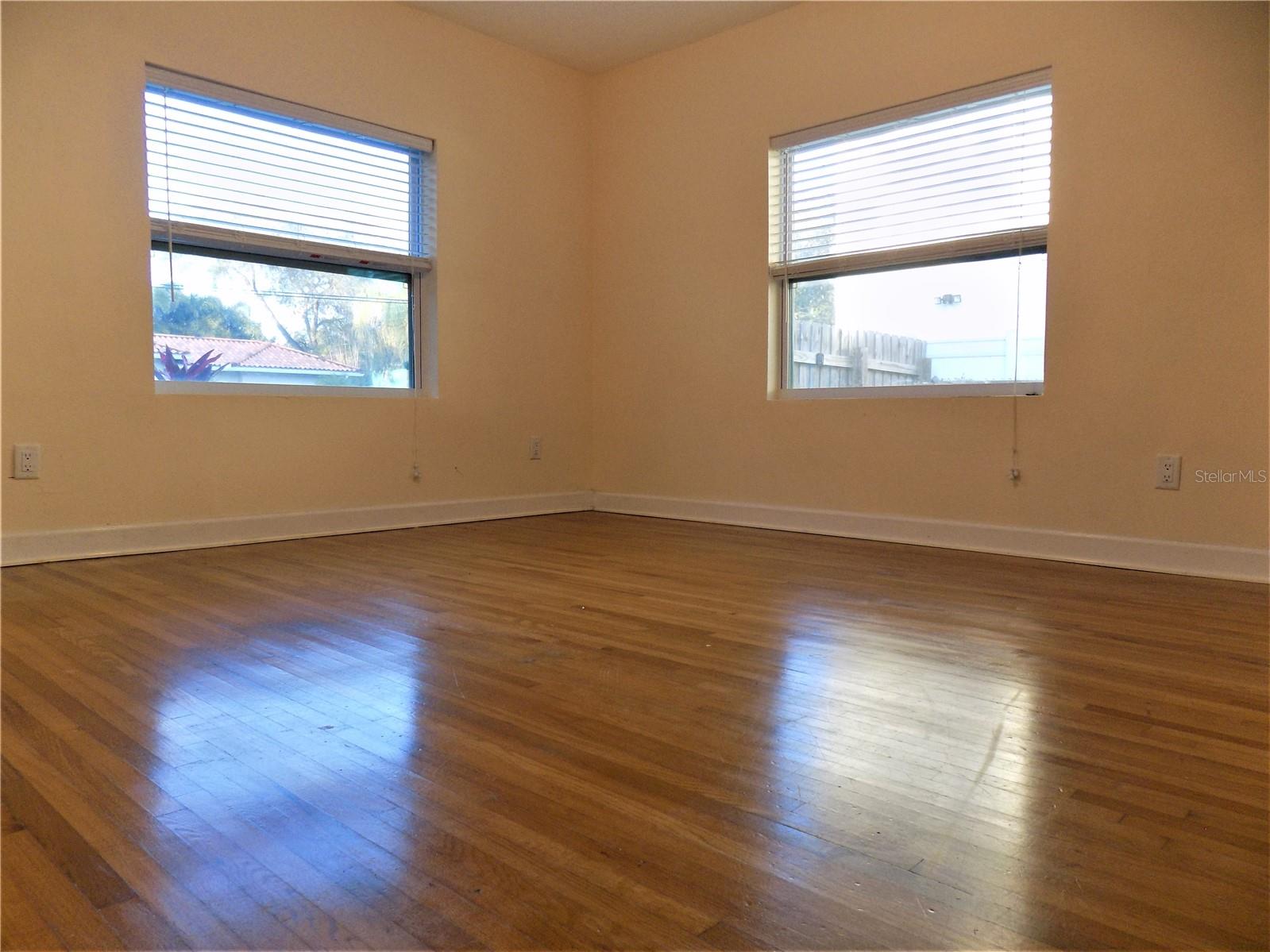 3130 W EUCLID AVE, TAMPA, FL, 33629