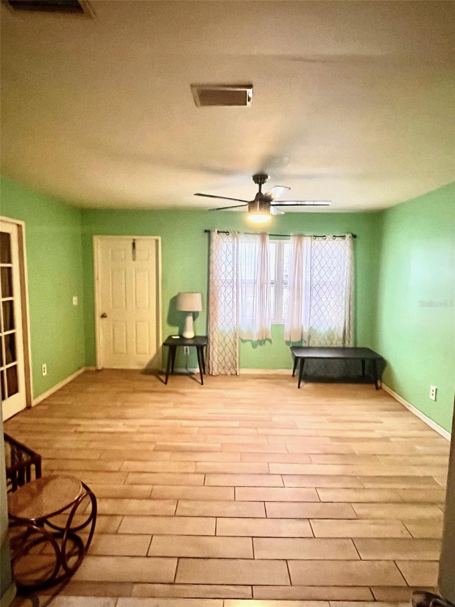 6748 78TH AVE N, PINELLAS PARK, FL, 33781