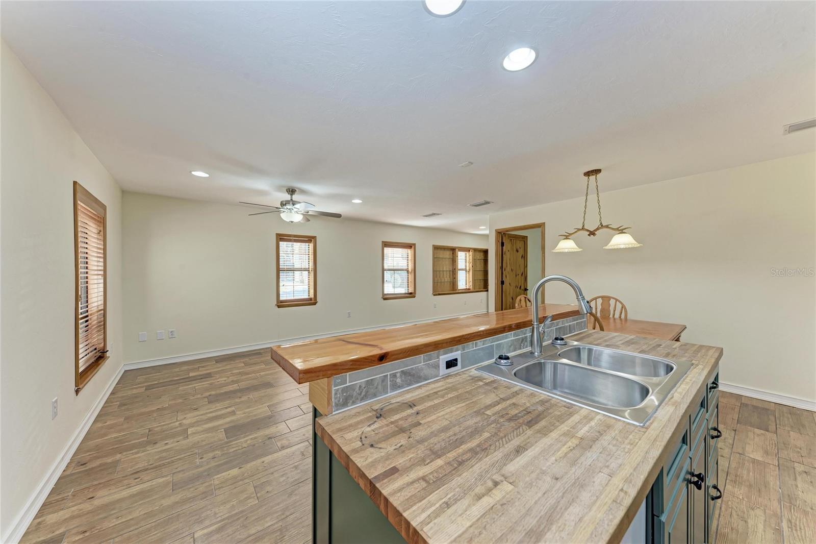 850 PALM VIEW WAY, SARASOTA, FL, 34240