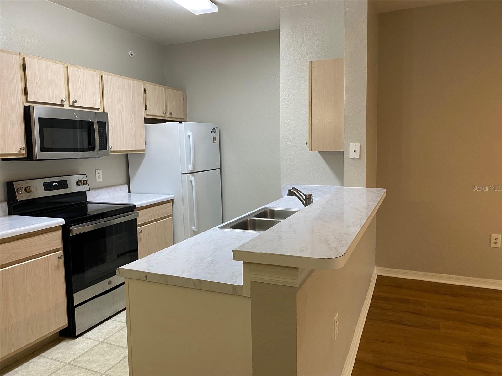 5447 VINELAND RD #1303, ORLANDO, FL, 32811