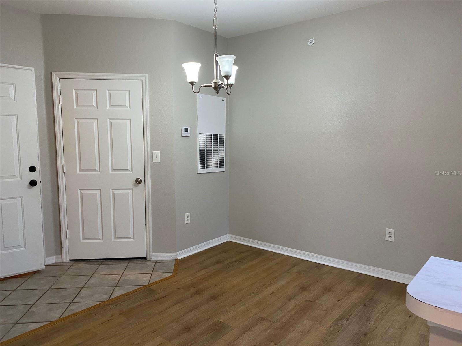 5447 VINELAND RD #1303, ORLANDO, FL, 32811