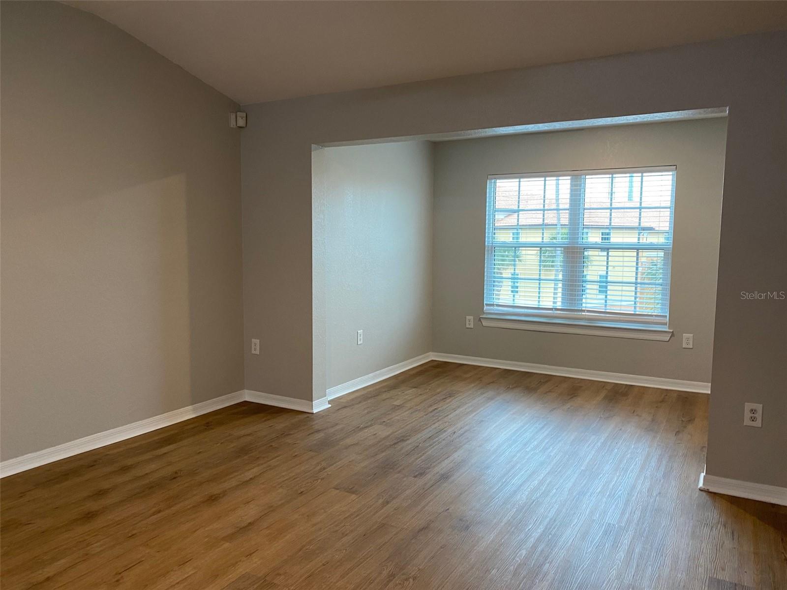 5447 VINELAND RD #1303, ORLANDO, FL, 32811