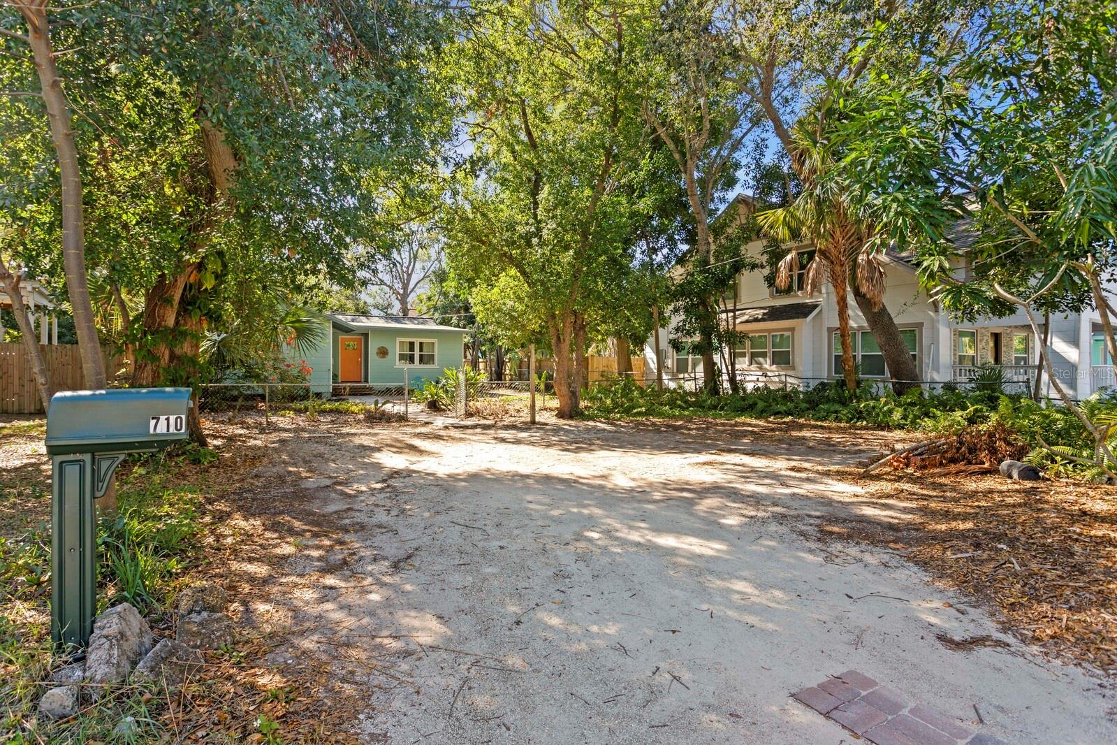 710 34TH AVE S, ST PETERSBURG, FL, 33705