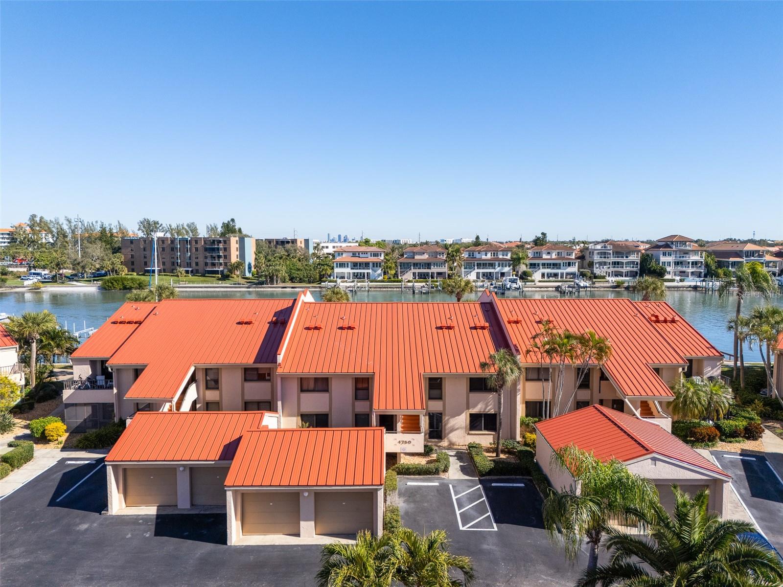 4750 BRITTANY DR S #26, ST PETERSBURG, FL, 33715