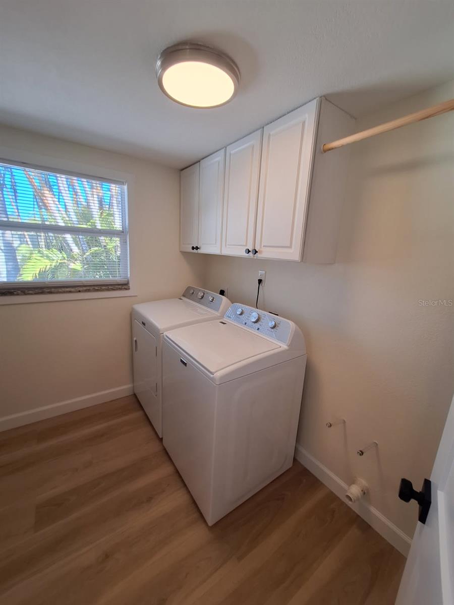 1203 LYRIC LN, SARASOTA, FL, 34242