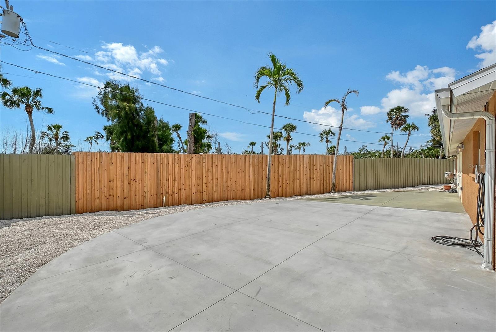 1203 LYRIC LN, SARASOTA, FL, 34242