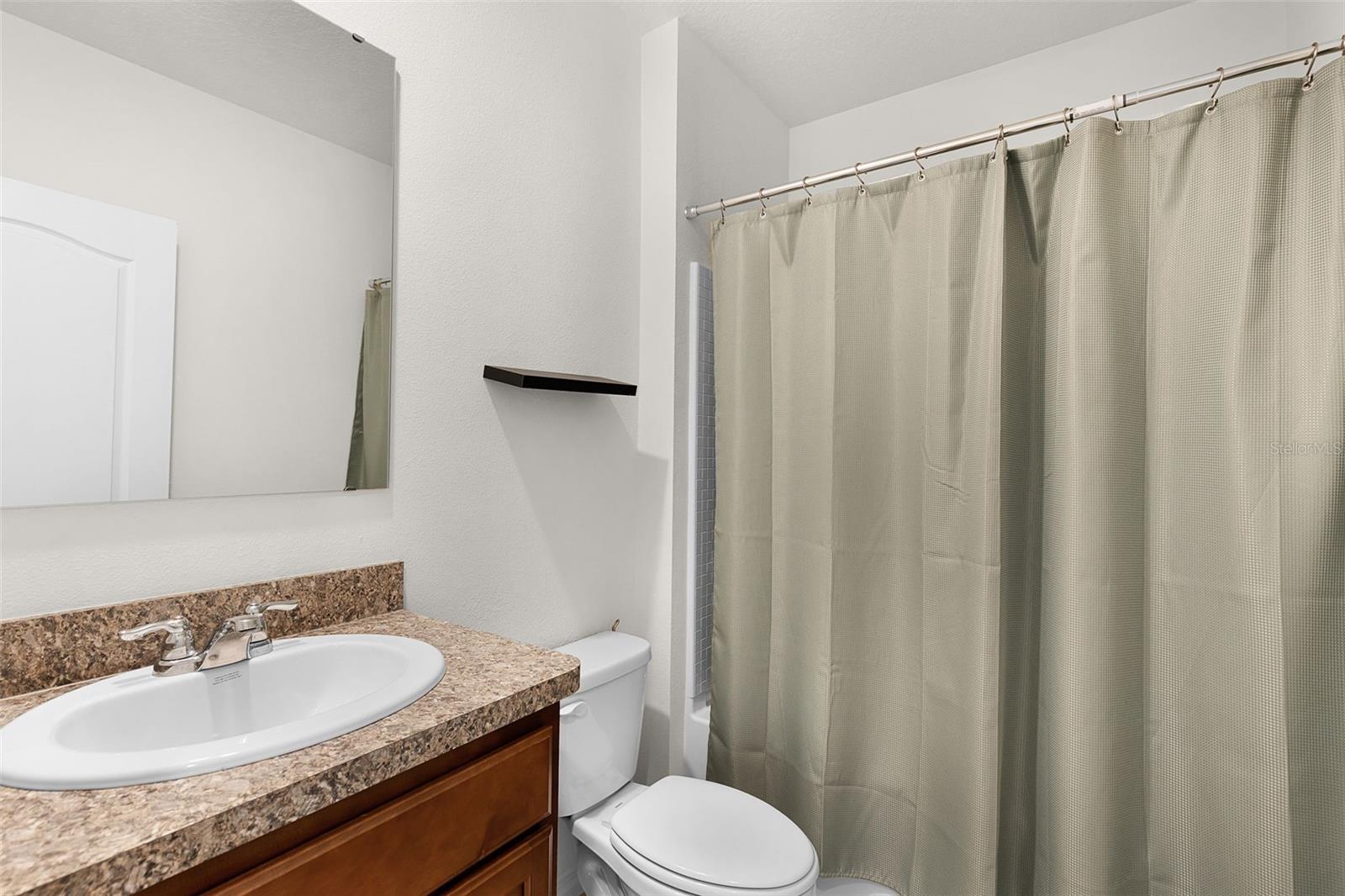 2024 GRIFFIN OAKS WAY, TAVARES, FL, 32778