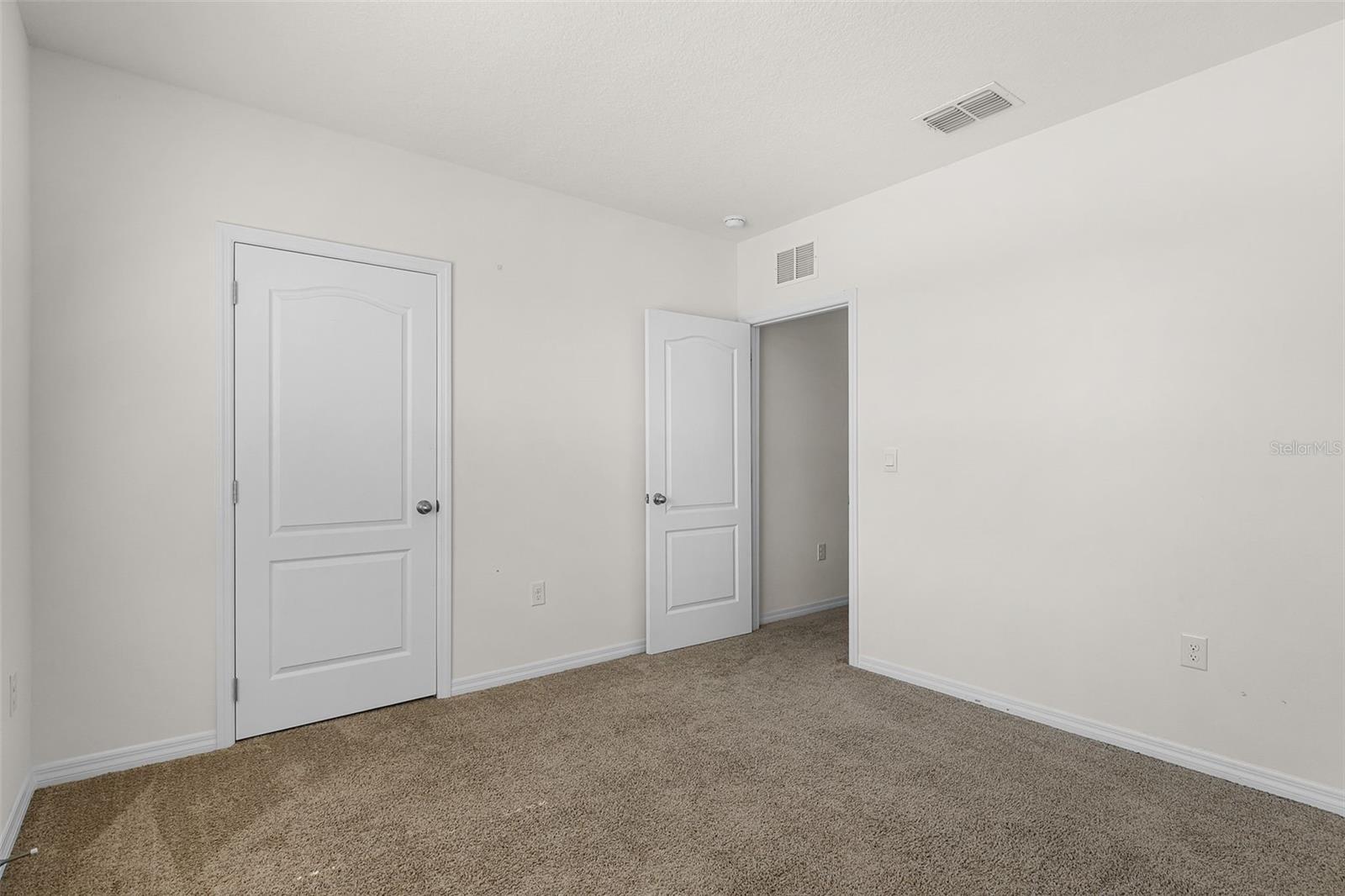 2024 GRIFFIN OAKS WAY, TAVARES, FL, 32778