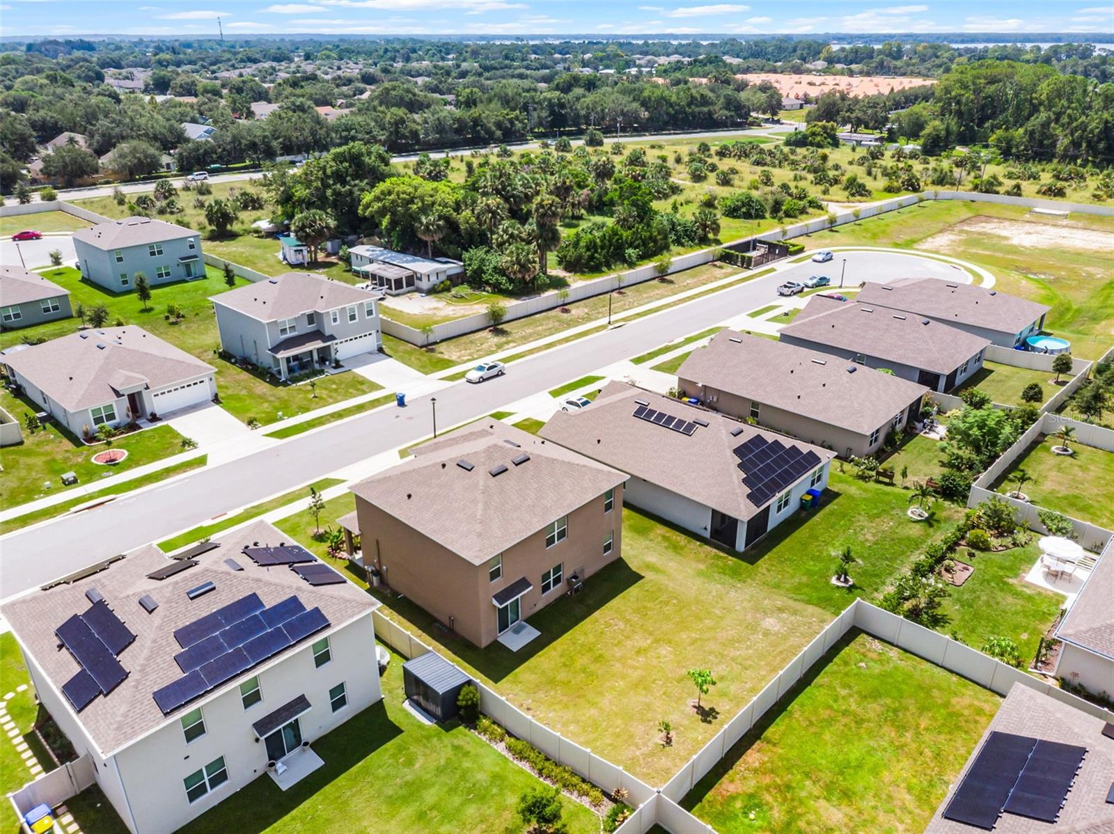 2024 GRIFFIN OAKS WAY, TAVARES, FL, 32778