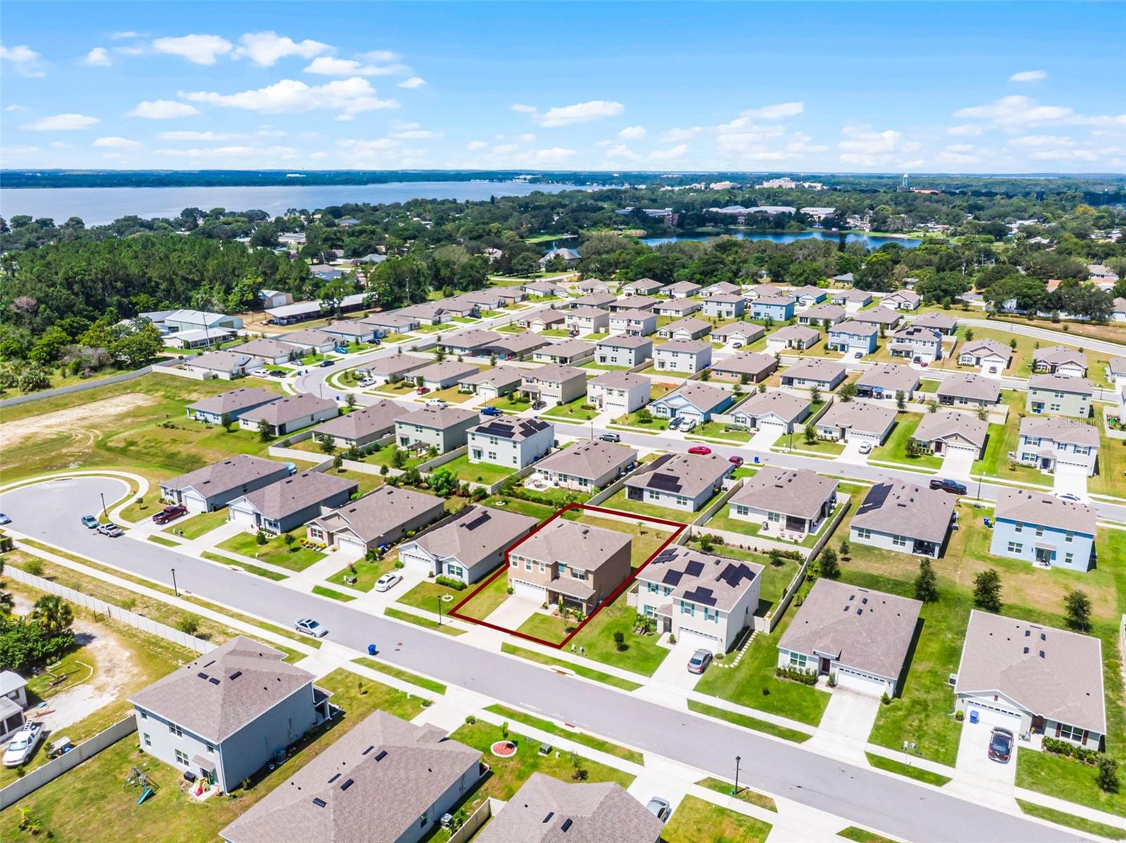 2024 GRIFFIN OAKS WAY, TAVARES, FL, 32778