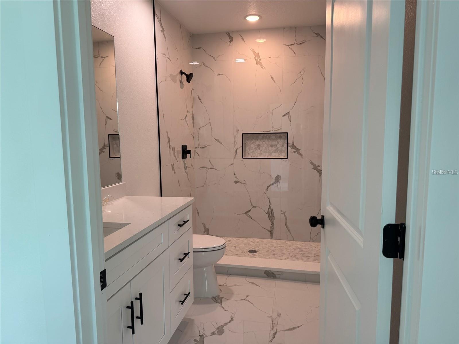 2019 W HAMSHIRE BLVD, DUNNELLON, FL, 34434