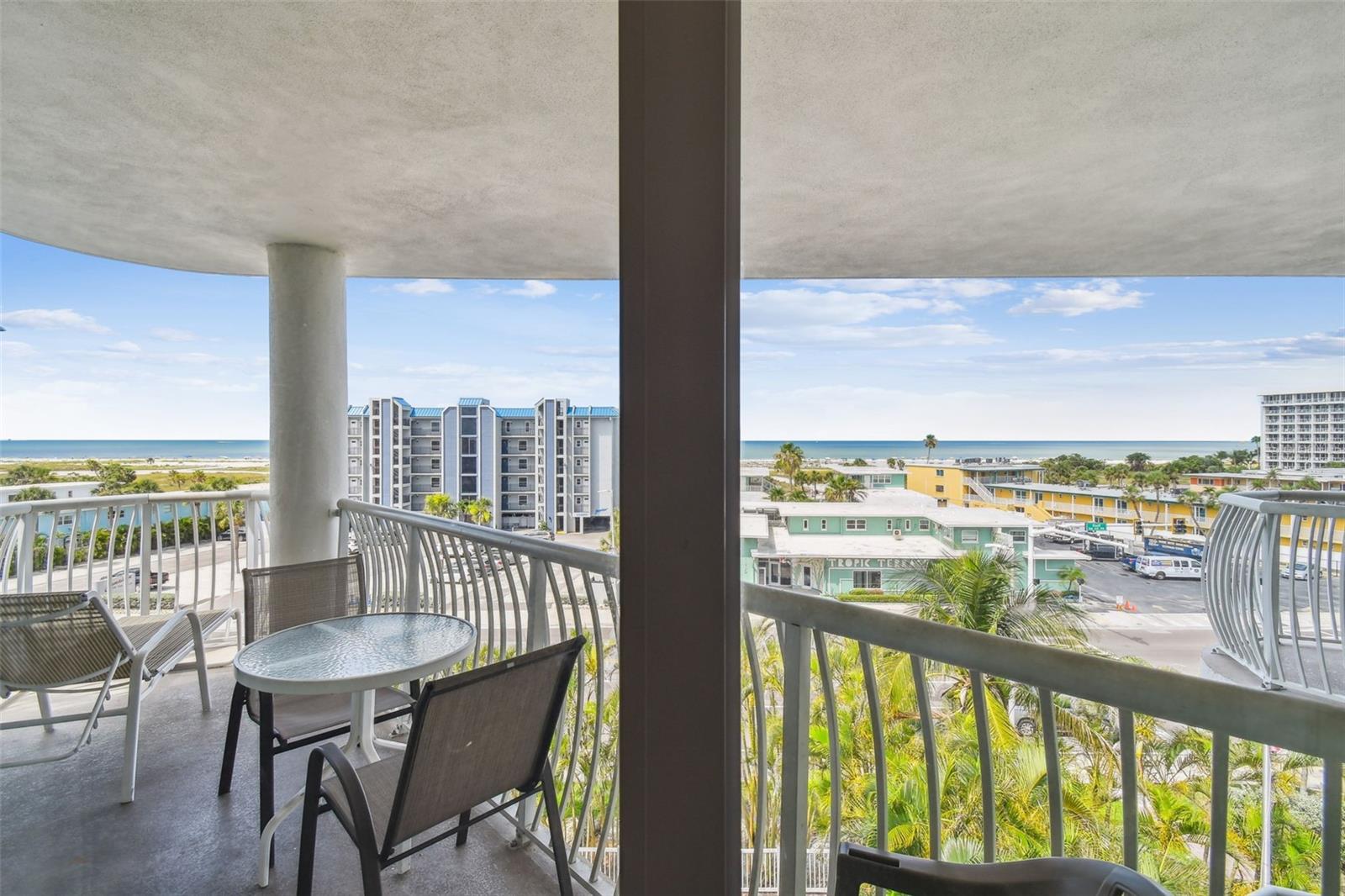 11605 GULF BLVD #506, TREASURE ISLAND, FL, 33706
