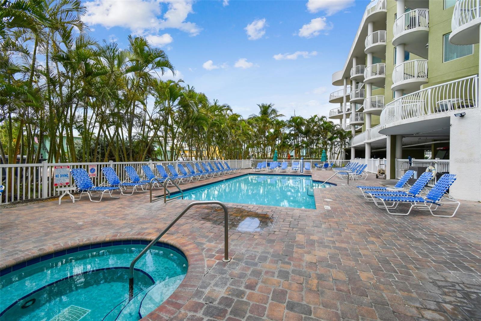11605 GULF BLVD #506, TREASURE ISLAND, FL, 33706