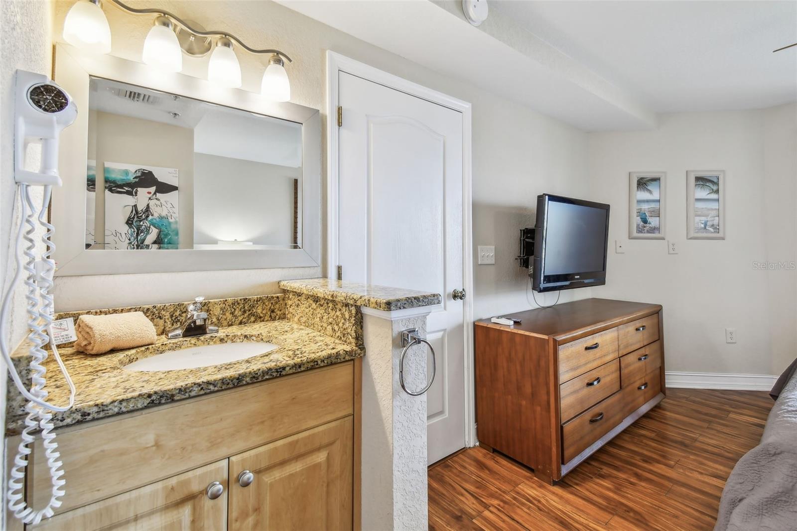 11605 GULF BLVD #506, TREASURE ISLAND, FL, 33706