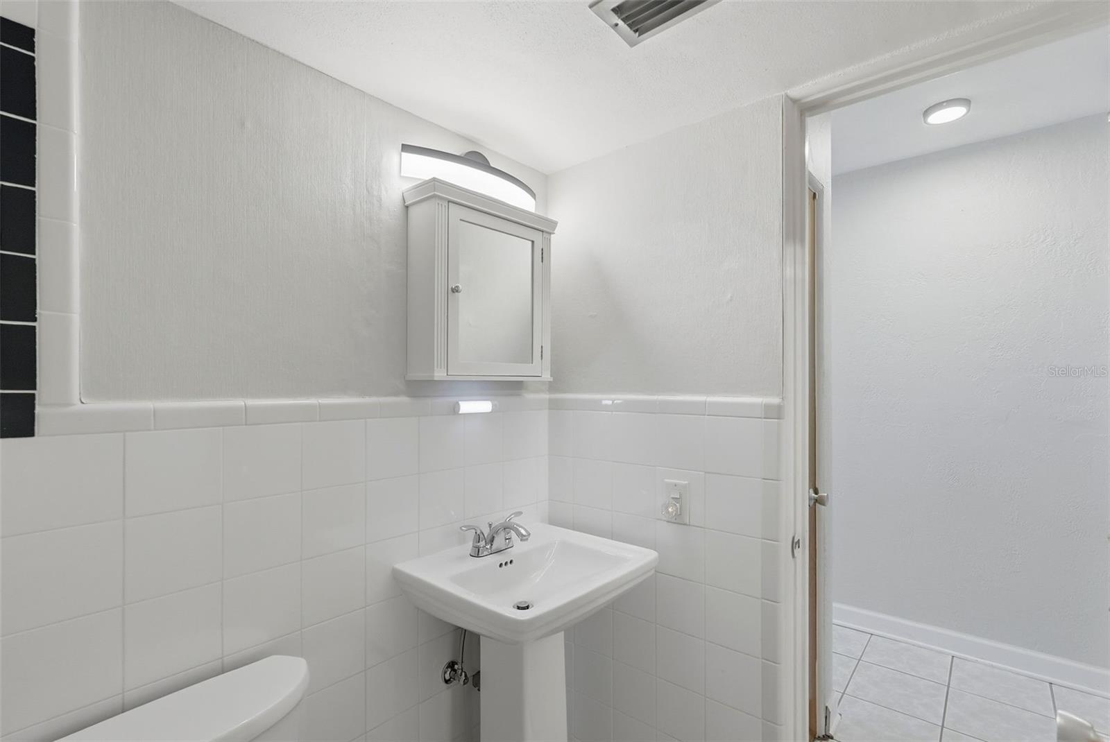 5664 40TH TER N #430, KENNETH CITY, FL, 33709