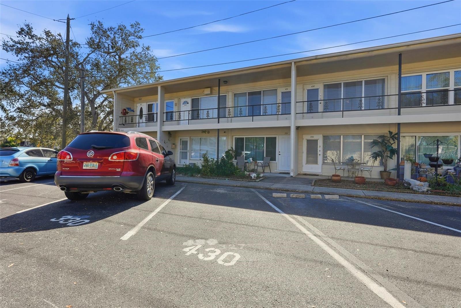 5664 40TH TER N #430, KENNETH CITY, FL, 33709