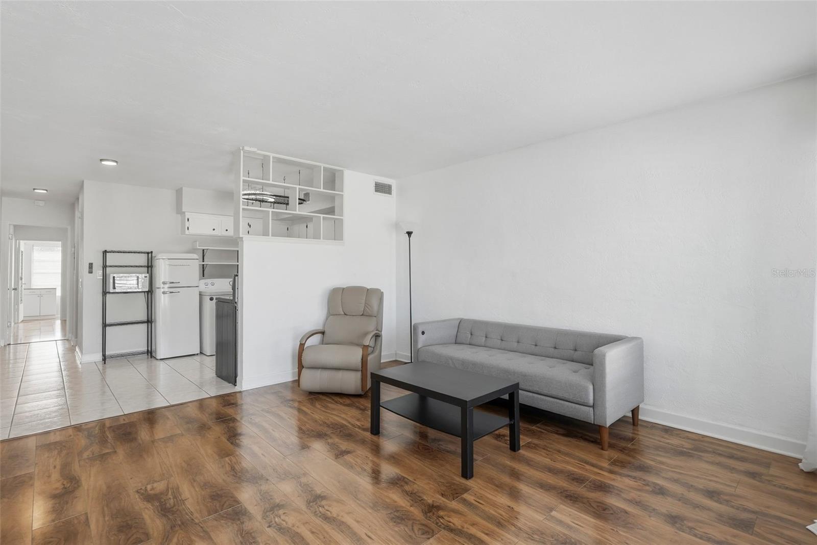 5664 40TH TER N #430, KENNETH CITY, FL, 33709