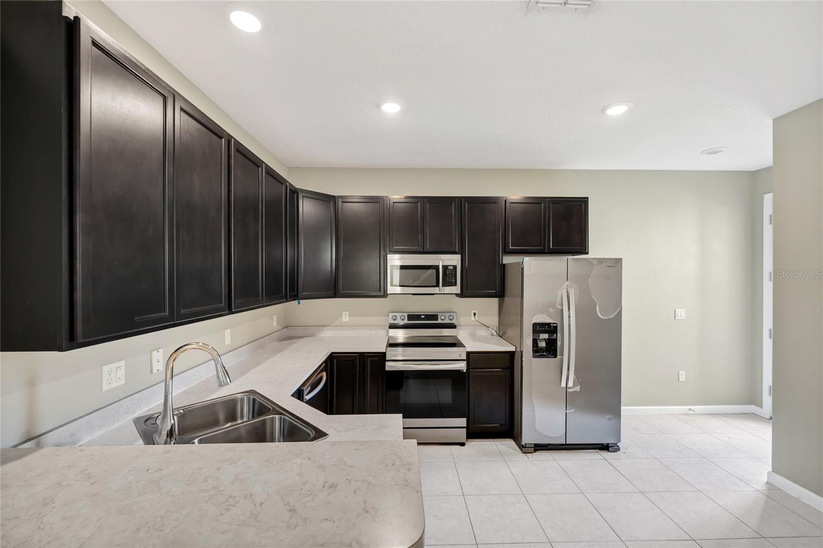 258 BELLA PRESTWICK BLVD, DAVENPORT, FL, 33837