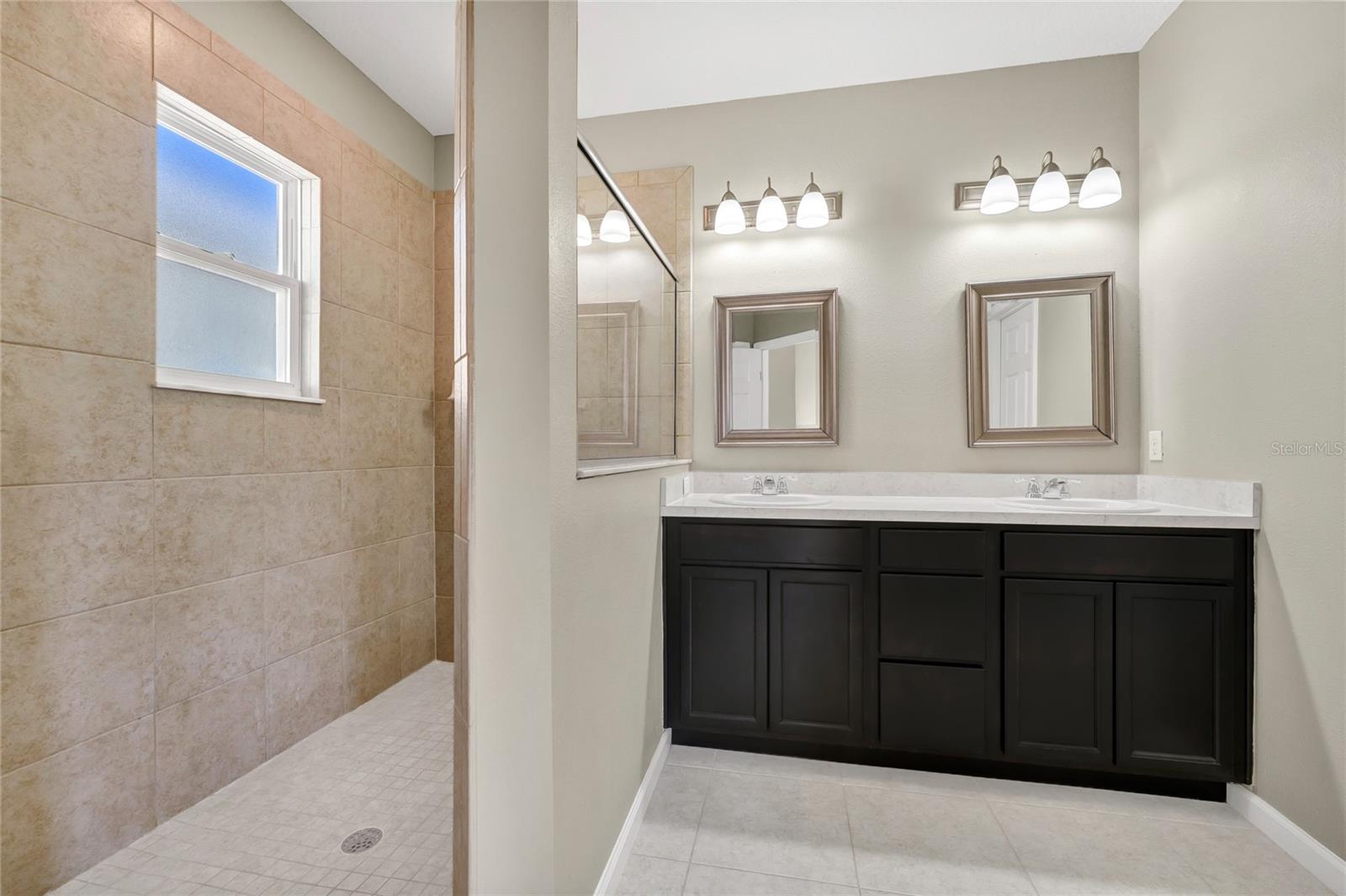 258 BELLA PRESTWICK BLVD, DAVENPORT, FL, 33837