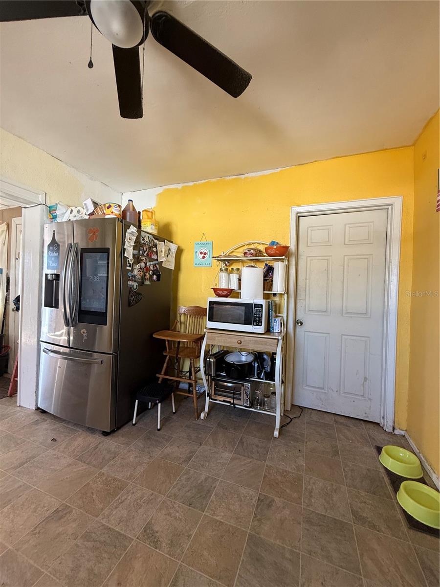 6100 MAIN ST #A, NEW PORT RICHEY, FL, 34653