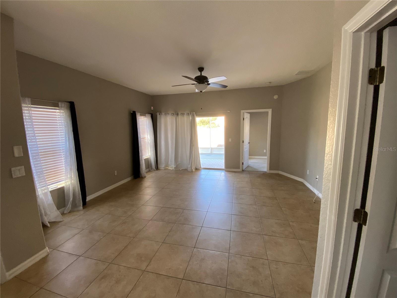 201 DYSON DR, DELAND, FL, 32724