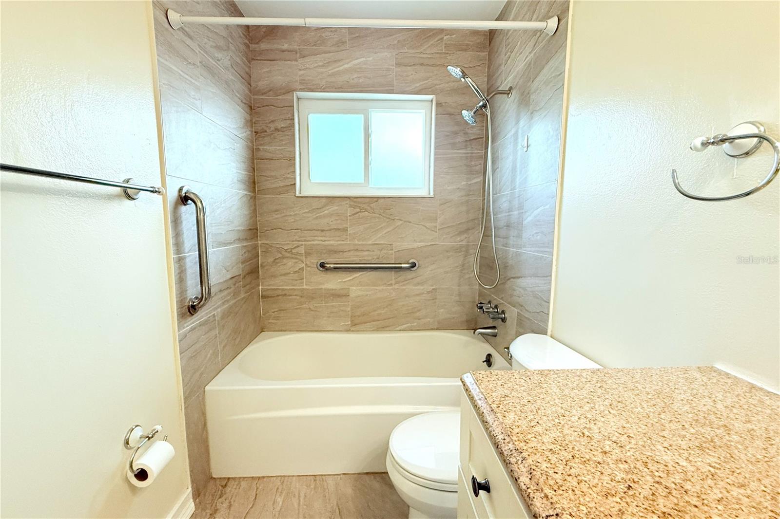 2211 HARRISON DR, HOLIDAY, FL, 34691