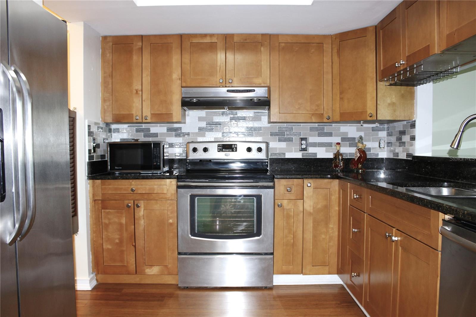 2211 HARRISON DR, HOLIDAY, FL, 34691