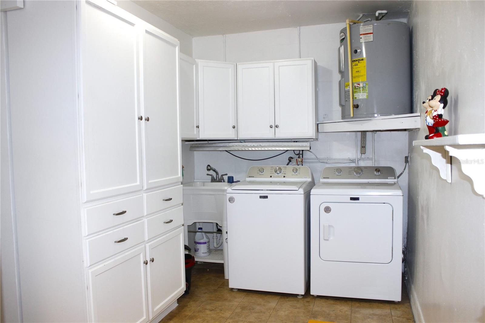 2211 HARRISON DR, HOLIDAY, FL, 34691