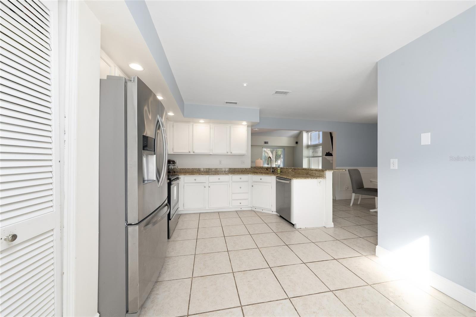 2836 WAYMEYER DR, ORLANDO, FL, 32812