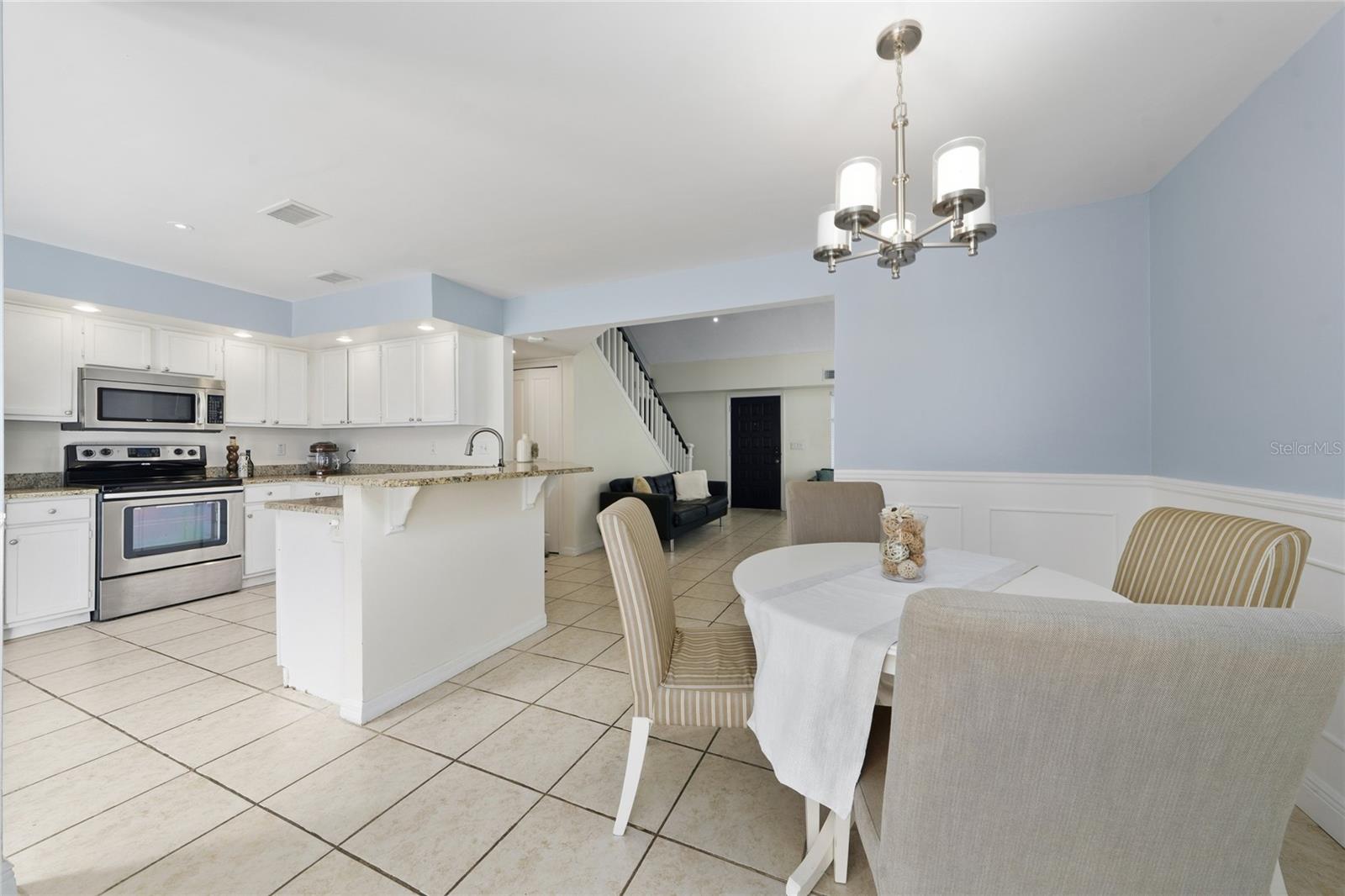 2836 WAYMEYER DR, ORLANDO, FL, 32812